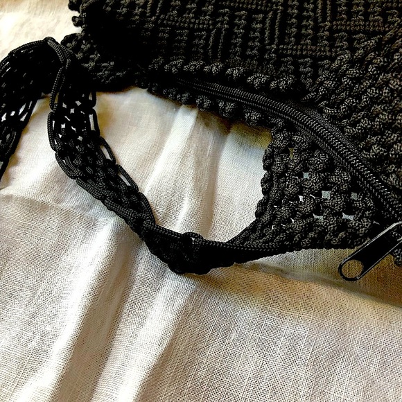 Crochet black purse - Picture 6 of 9